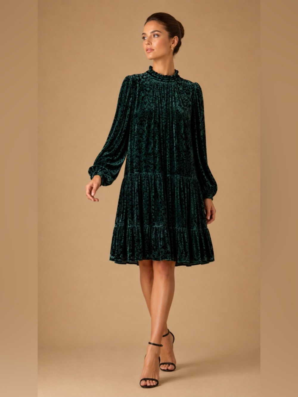 Maison Tara Women's Forest Burnout Velvet Tiered Dress NEW Size 22 W